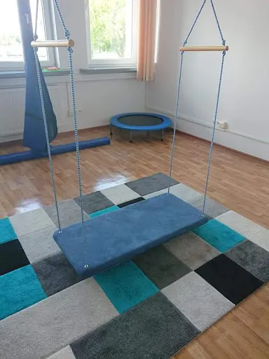 FIZJOM Fizjoterapia Rehabilitacja